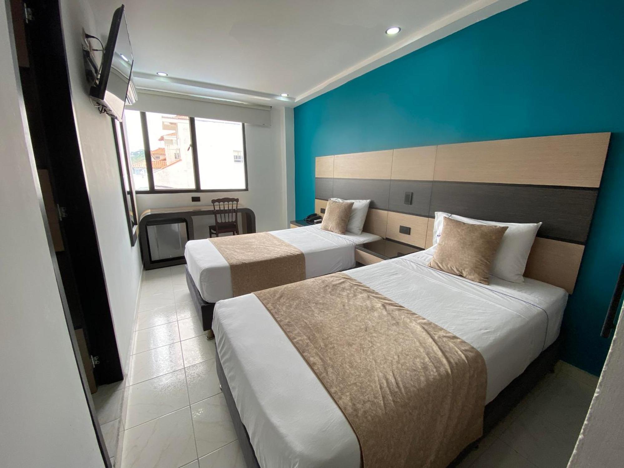 Hotel Plaza Real Оканья Экстерьер фото