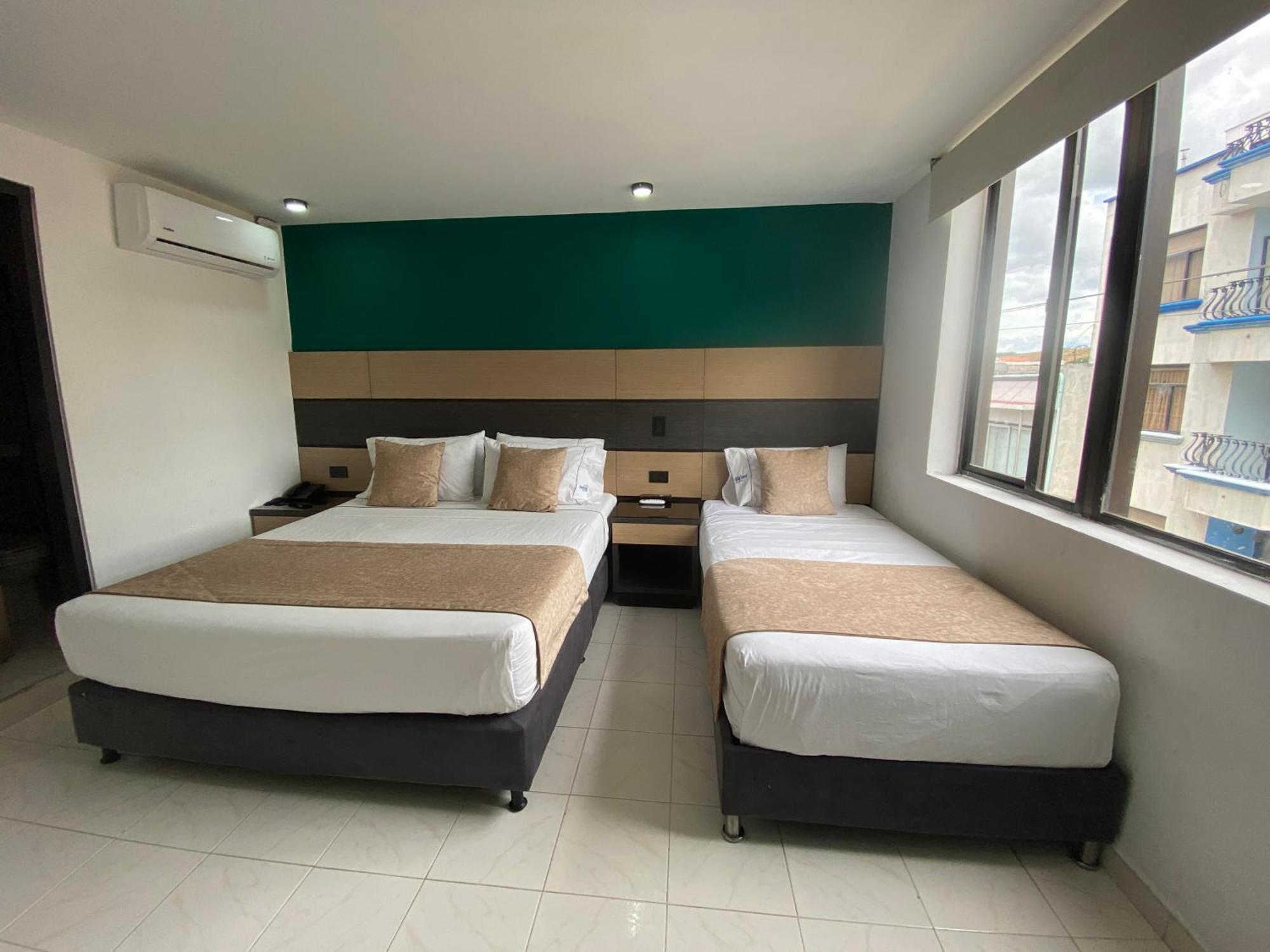 Hotel Plaza Real Оканья Экстерьер фото