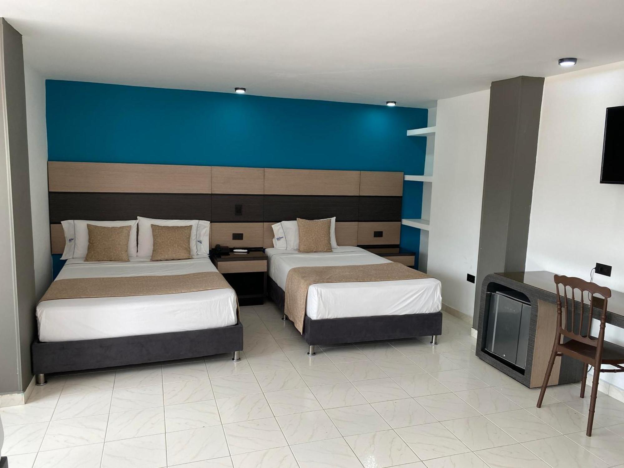 Hotel Plaza Real Оканья Экстерьер фото