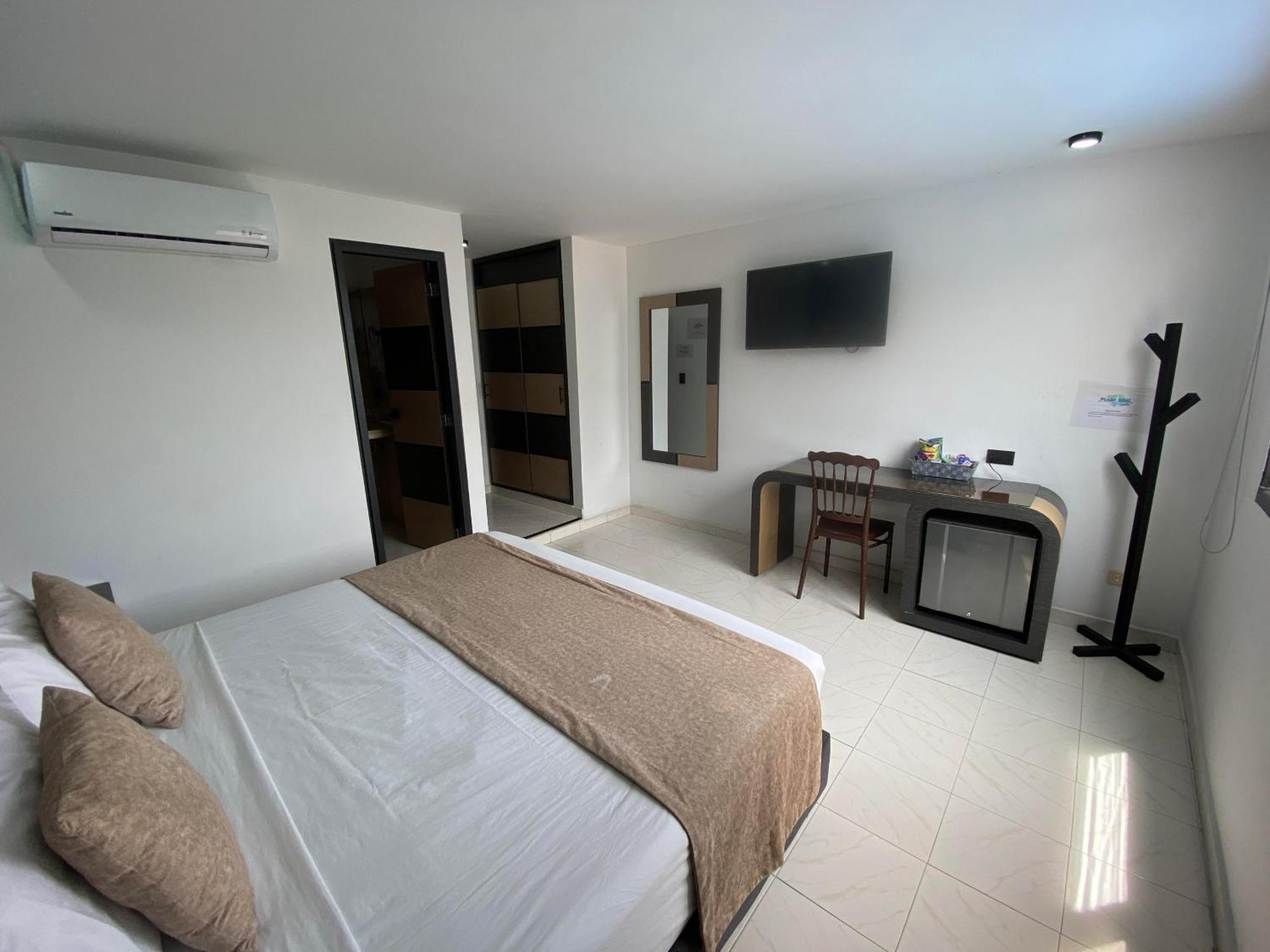 Hotel Plaza Real Оканья Экстерьер фото