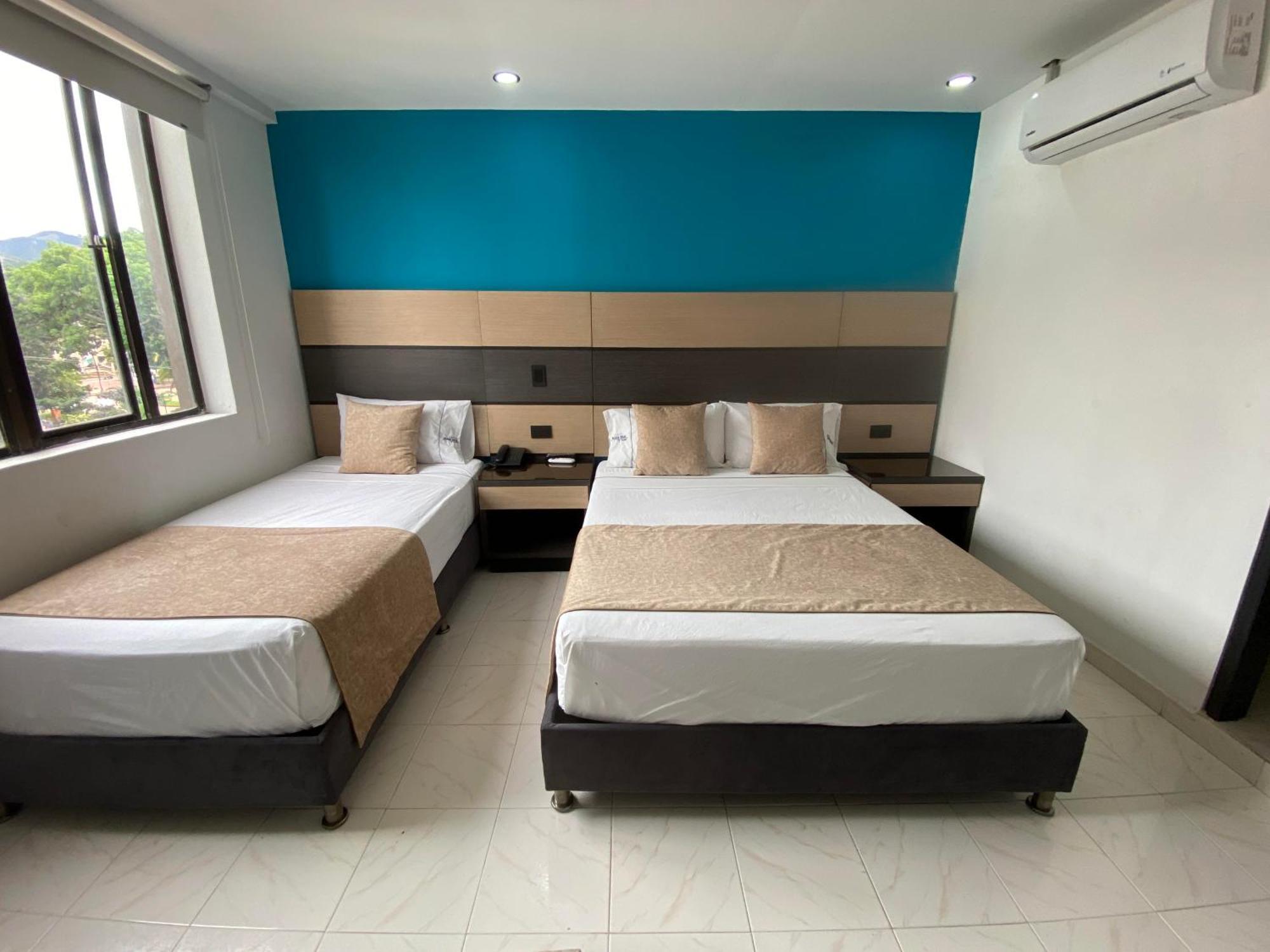 Hotel Plaza Real Оканья Экстерьер фото